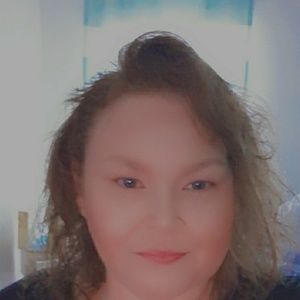 Meet your Posher, Phyllis